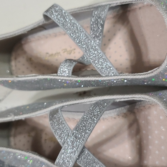 Dream Pairs Girls Ballet Flats Slip-on Shoes Iridescent Glittery Size 4 EUC - Picture 5 of 11